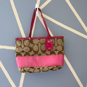 Coach medium/small purse